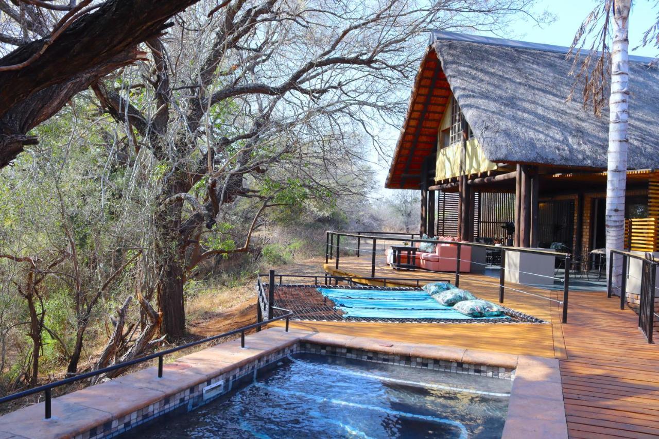 Apartment Fish Eagle
